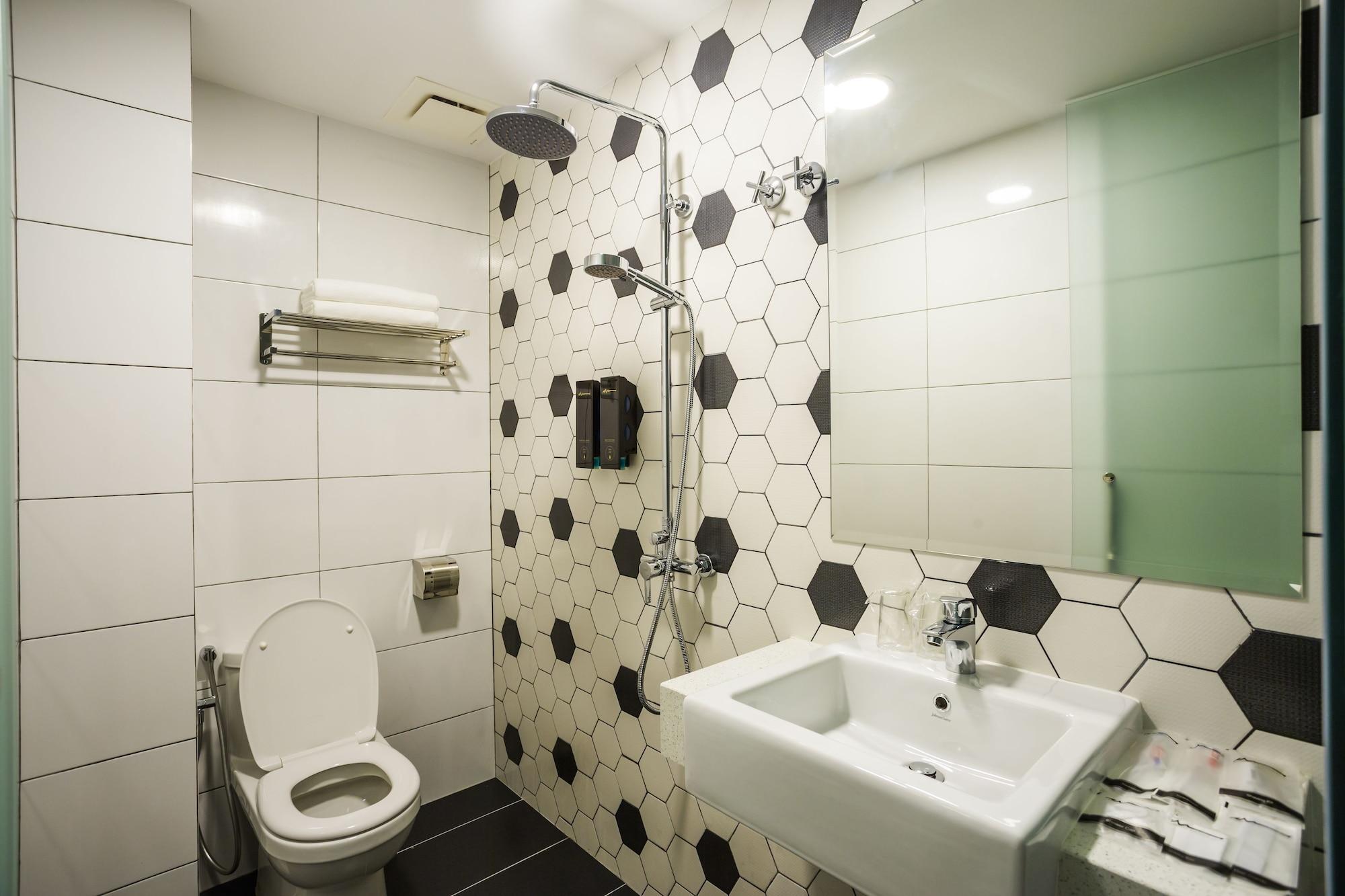 Manhattan Business Hotel Ttdi Kuala Lumpur Eksteriør billede
