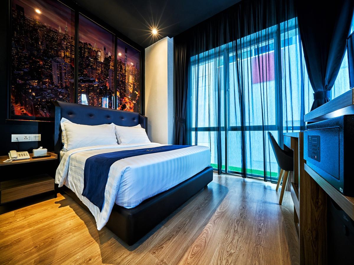 Manhattan Business Hotel Ttdi Kuala Lumpur Eksteriør billede