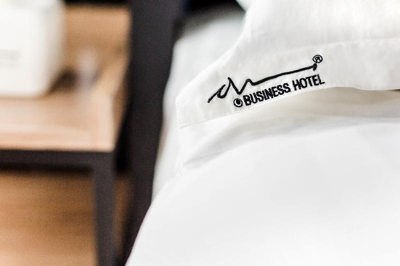 Manhattan Business Hotel Ttdi Kuala Lumpur Eksteriør billede